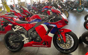 HONDA CBR600RR 2021 PC40