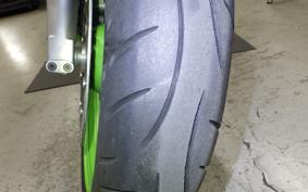 KAWASAKI ZXR400 Gen.2 1997 ZX400L