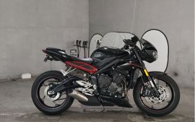 TRIUMPH STREET TRIPLE R LOW 2018 HDA434