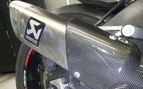 YAMAHA YZF-R1 2018