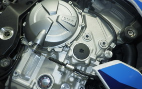 BMW M1000R 2023