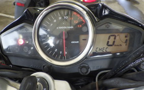 SUZUKI GSR250