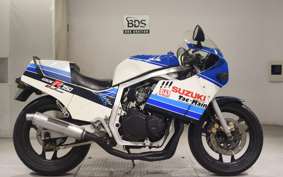 SUZUKI GSX-R750 1986 GR71G