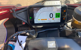 HONDA CBR1000RR-R FB SP 2025 SC82