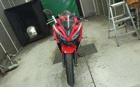 HONDA CBR150R