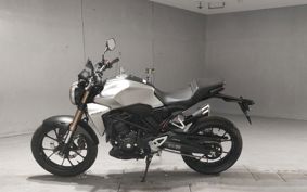 HONDA CB250R MC52