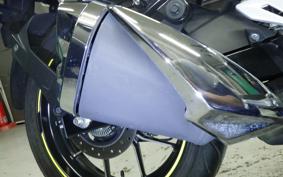 SUZUKI GIXXER 250 SF