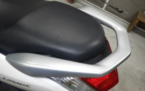 YAMAHA N-MAX 2022 SE86J