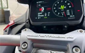 DUCATI MULTI STRADA V4S 2025 1000