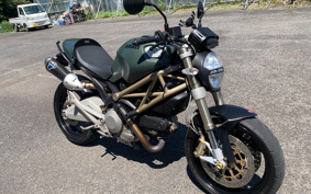 DUCATI MONSTAR M696 2013