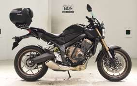 HONDA CB650R 2019 RH03