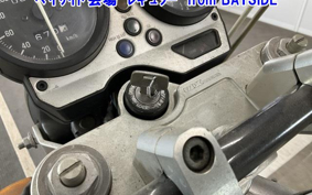YAMAHA R1-Z