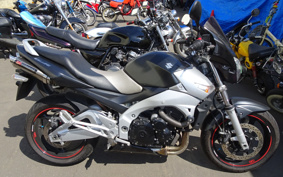 SUZUKI GSR 400 2008 GK7DA