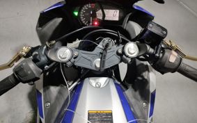 YAMAHA YZF-R25 RG10J