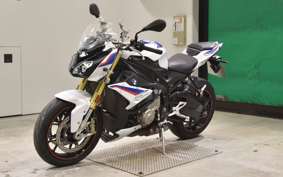 BMW S1000R