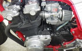 HONDA CB750F 2021 RC04
