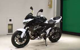 KAWASAKI Z800 2013