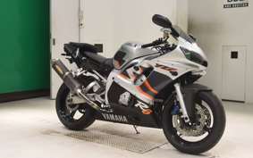 YAMAHA YZF-R6