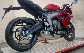 TRIUMPH DAYTONA 660 2024 LGL23U