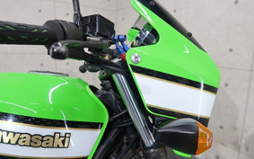 KAWASAKI ZRX400 ZR400E