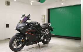 HONDA CBR650R E-Clutch 2025 RH17