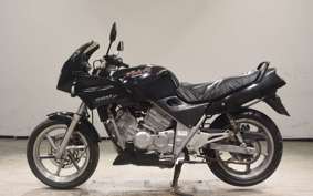 HONDA XELVIS 2017 MC25