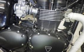 TRIUMPH BONNEVILLE 2008