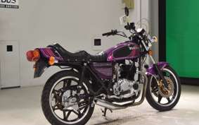 SUZUKI GS425 2023 GS425