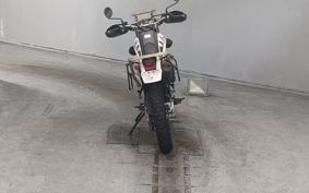 YAMAHA SEROW 250 DG17J