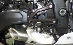 KAWASAKI ZX-25R