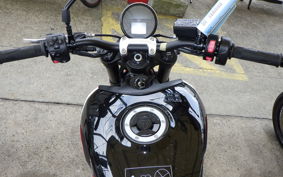 TRIUMPH ライデント660 2025