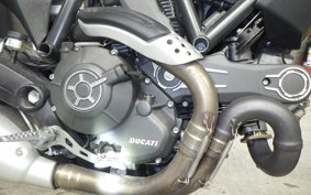DUCATI SCRAMBLER ICON 2015