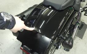 HARLEY FXBRS1870 2022