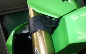 KAWASAKI KX450