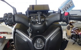 YAMAHA X-MAX 250 2025 SGA8J