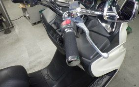 SUZUKI SKYWAVE 250 (Burgman 250) M 2004 CJ45A