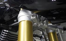 BMW R NINE T 2014