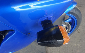 KAWASAKI ZX900R NINJA 2000 00E013