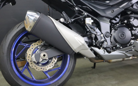 SUZUKI GSX-S750 2023 C533F