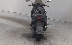 YAMAHA MAJESTY 125 SE27