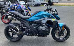BMW R1300R 2026 0M51