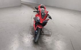 YAMAHA YZF-R125 RE06