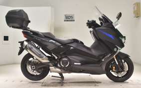 YAMAHA T-MAX 530 DX 2017 SJ15J