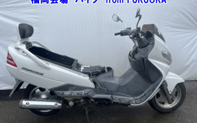 SUZUKI SKYWAVE 250S-1