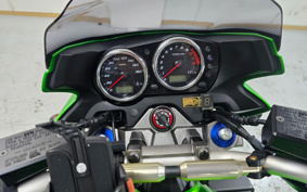 KAWASAKI ZRX1200 DAEG 2013 ZRT20D