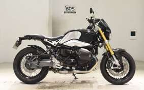 BMW R NINE T 2014