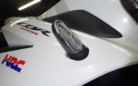 HONDA CBR650R 2023 RH03