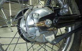 YAMAHA SR400 Gen.3 2004 RH01J