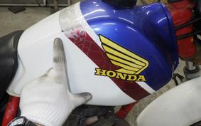 HONDA FTR223 MC34