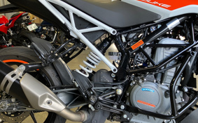 KTM 390 DUKE 2022 JPJ40